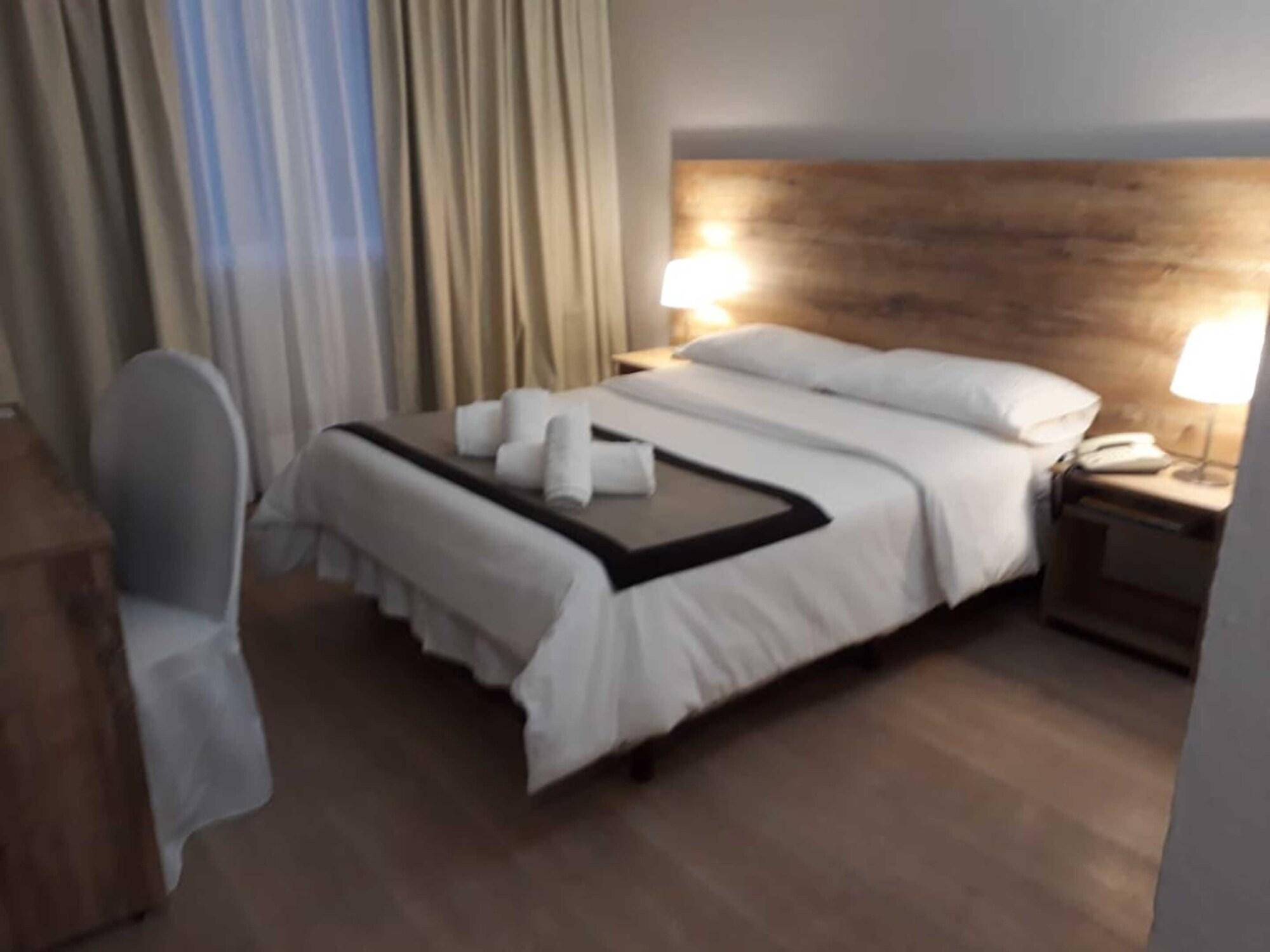 Hotel Tehuelche Esquel Dış mekan fotoğraf