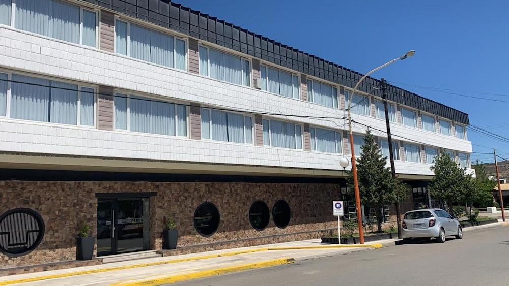 Hotel Tehuelche Esquel Dış mekan fotoğraf