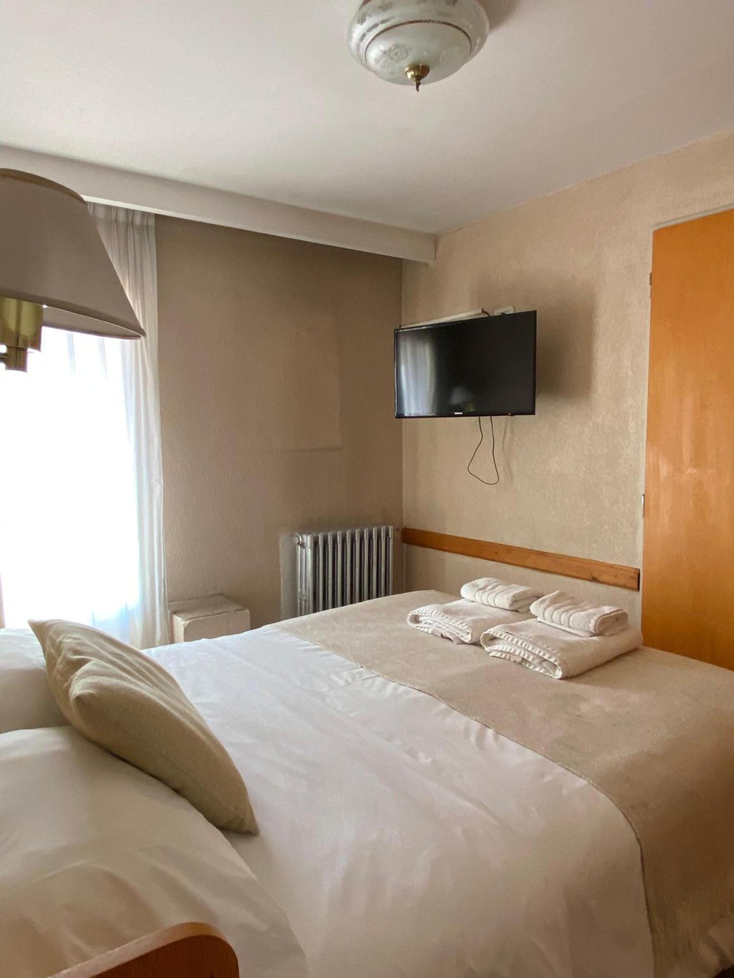 Hotel Tehuelche Esquel Dış mekan fotoğraf