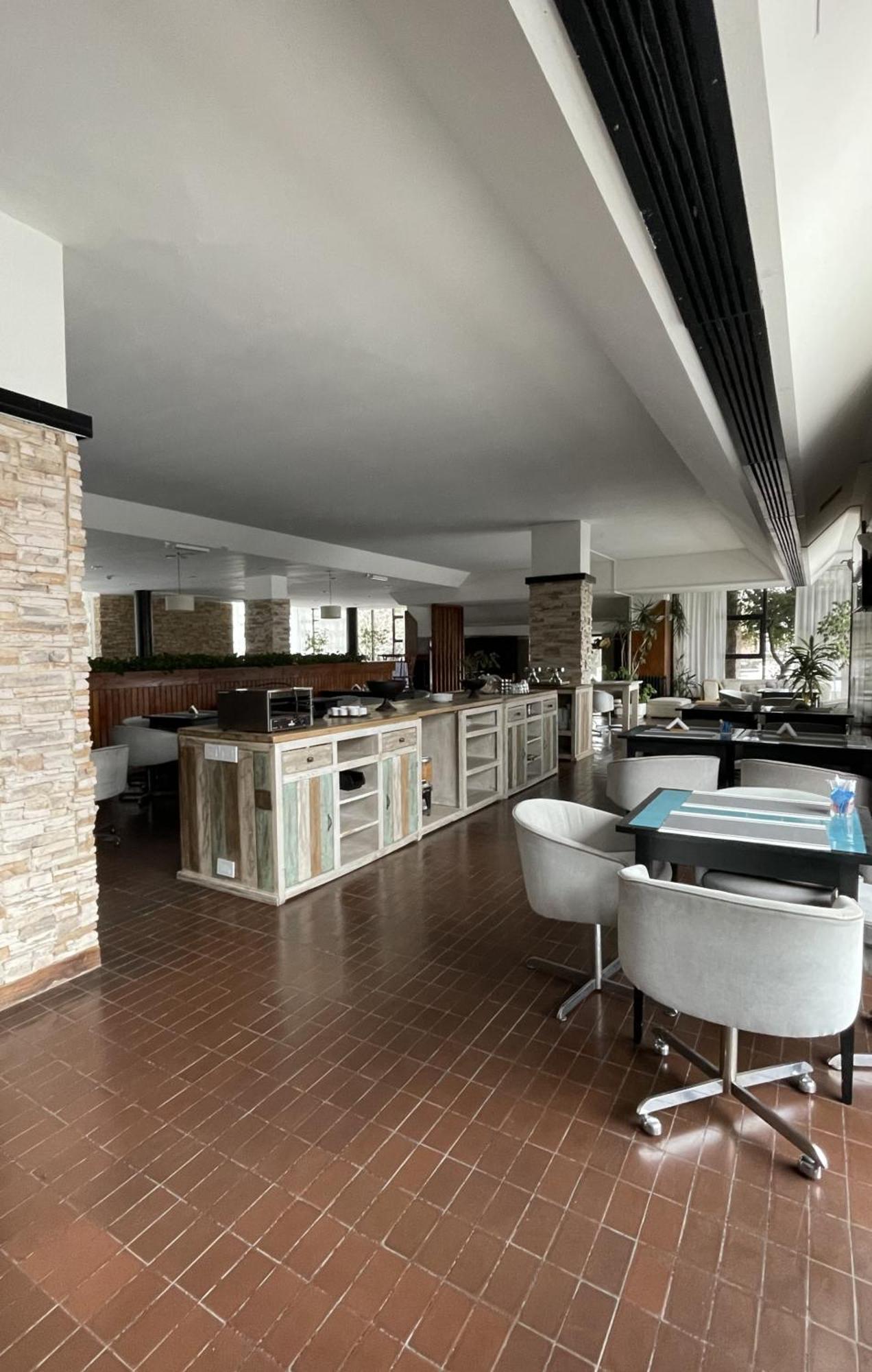 Hotel Tehuelche Esquel Dış mekan fotoğraf